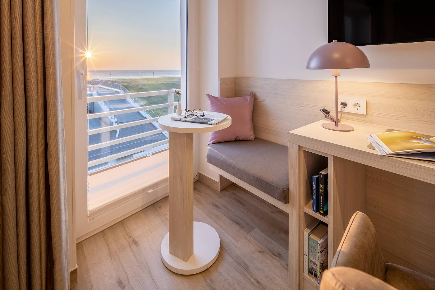 Komfort Doppelzimmer Balkon Meerblick, Bild 5