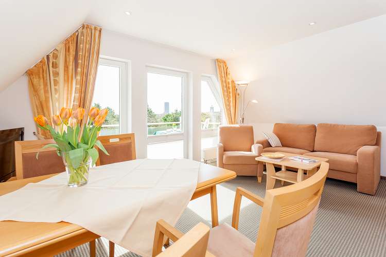 Großes Komfort Apartment Balkon, Bild 2